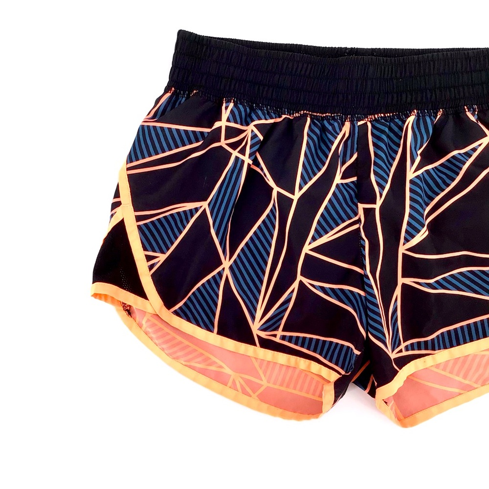Champion C9 Geometric Lined Fitted Athletic Shorts